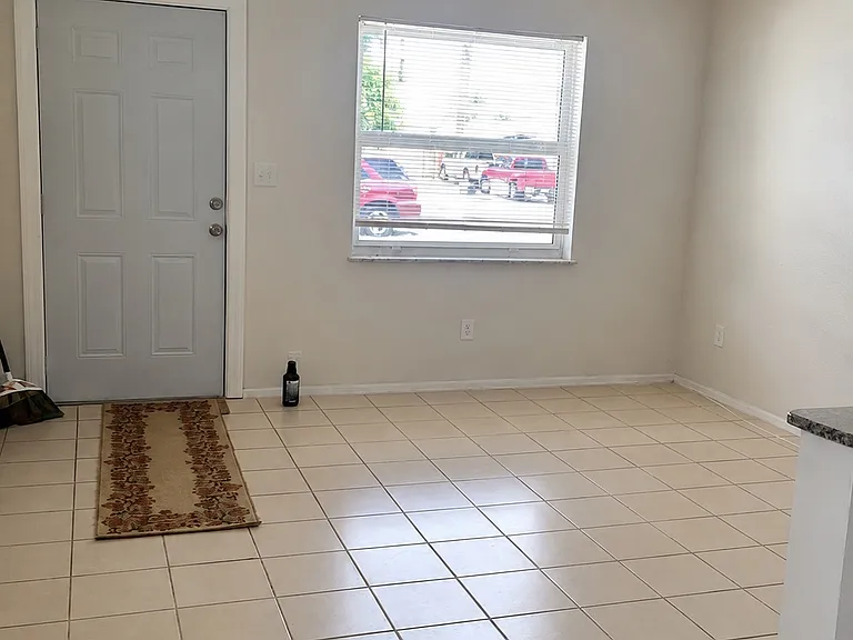 4004 Mindi Ave — Photo 3