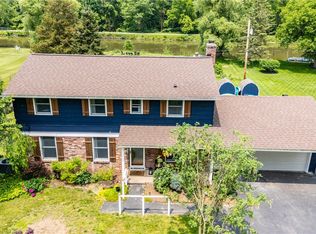 60 Old Post Rd, Fairport, NY 14450