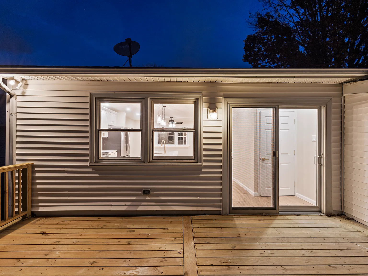 3 bed, 1160 sqft, $3,500 — Photo 4