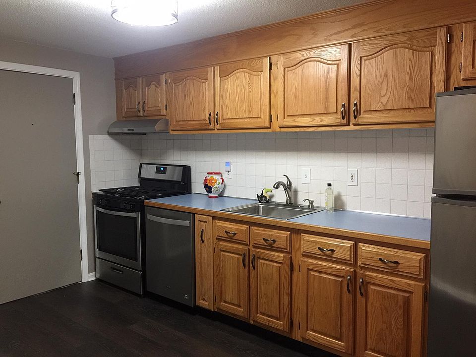 1st image of 655 W Lowell Ave Unit 19