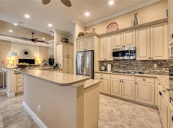 5th image of 9036 Whitfield Dr