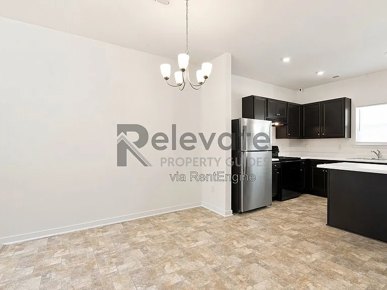 250 Greenpark Rd — Photo 8