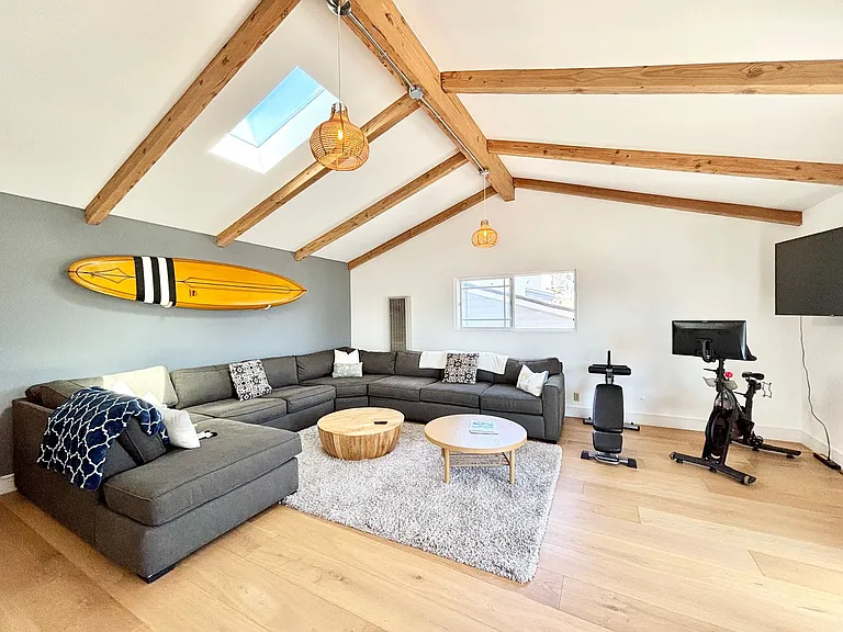 5209 Wavecrest Way — Photo 30