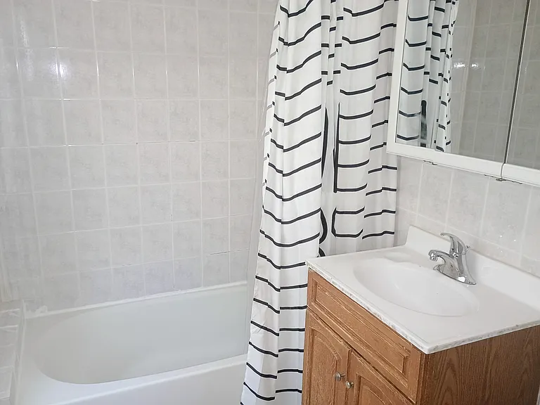 10 Hodges Ave #1 — Photo 3