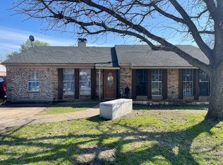 6928 Woodhill Rd, Dallas, TX 75217