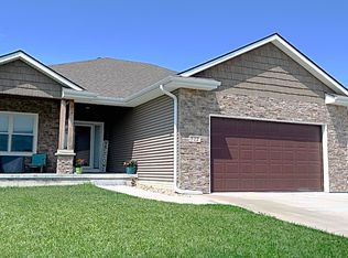 522 Hope Ave, Underwood, IA 51576