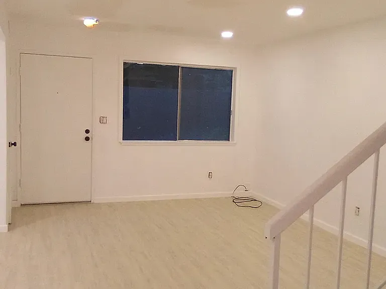 529 Sieber Pl #37 — Photo 3