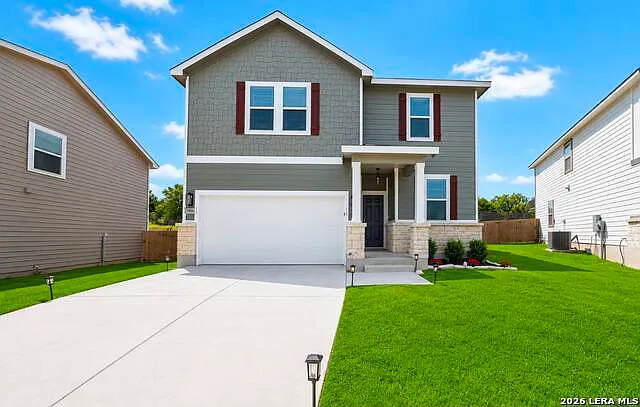 3 bed, 2.5 bath, 2287 sqft, $2,095 — Photo 2