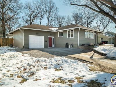 1304 SW McAlister Ave, Topeka, KS, 66604