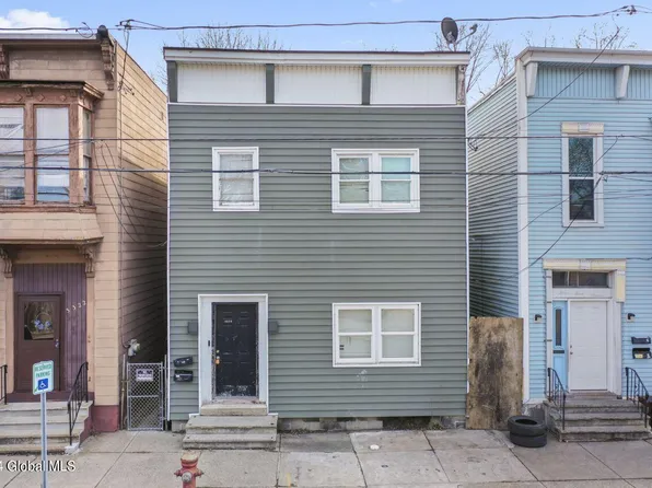 3320 7th Avenue, Troy, NY 12180