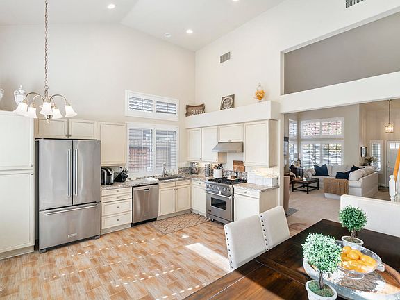 5th image of 5028 Ladera Vista Dr