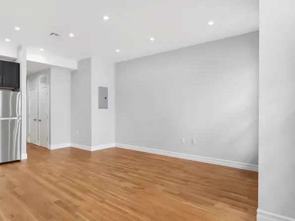 114 West 124th Street image 3 of 12