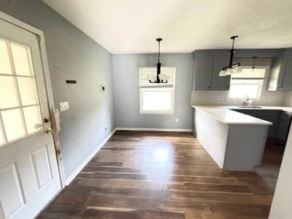 4th image of 2508 Dellwood Ln