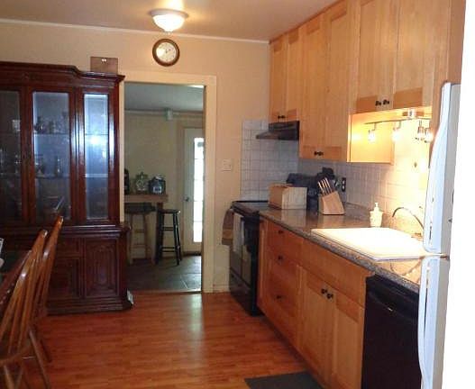 5th image of 3862 Elbern Ave