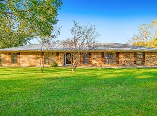510 W Division St, Blossom, TX 75416