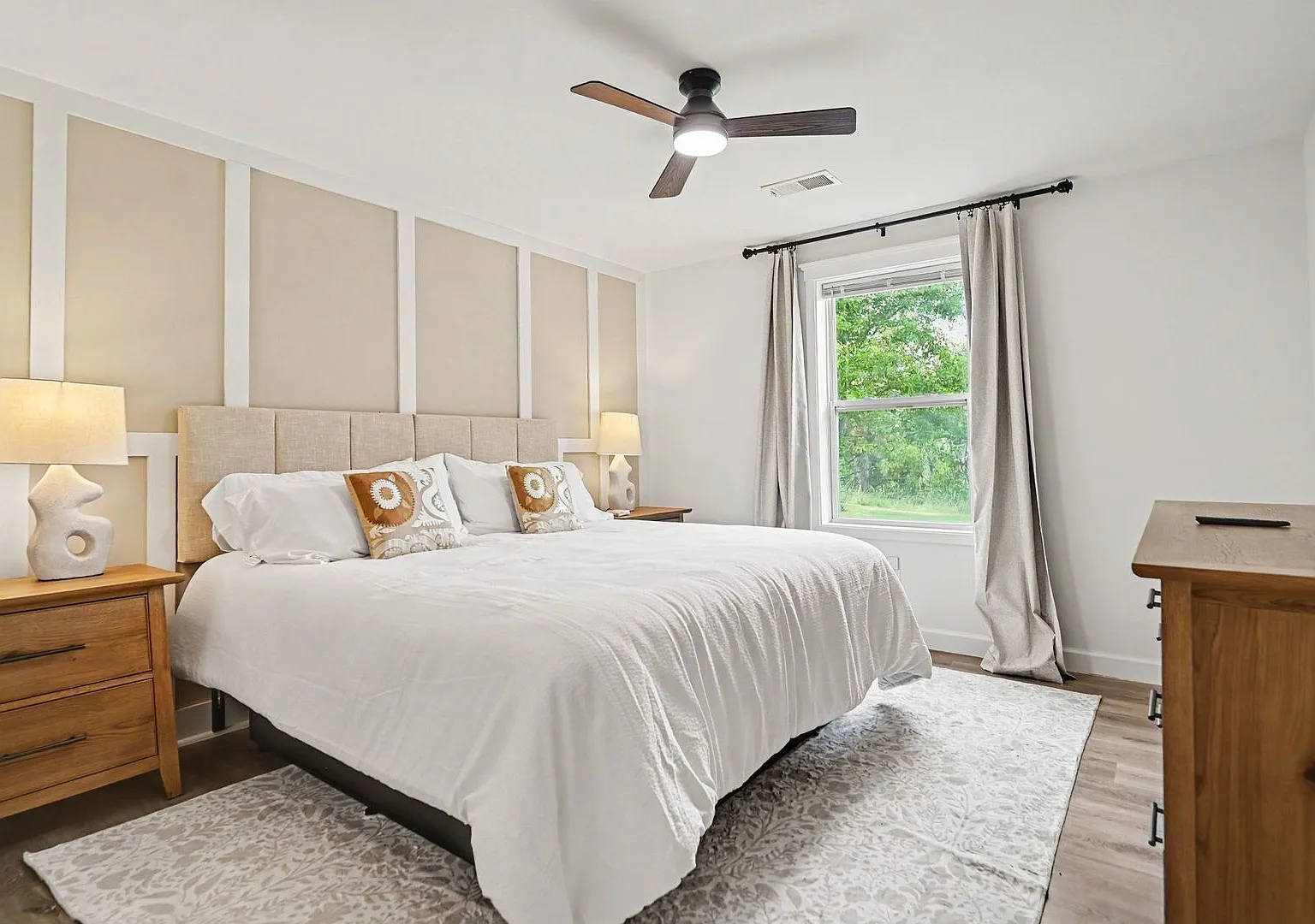 Relaxing 4BR Home in Peaceful Neighborhood — Photo 4