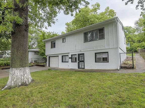 2nd image of 3619 Cypress Ave