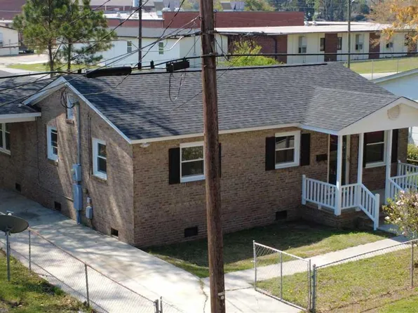 319 Floyd Ave, Lake City, SC 29560