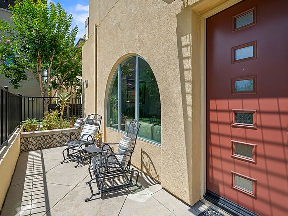 4th image of 7923 Altana Way
