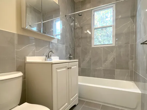 59-33 48th Avenue image 6 of 11