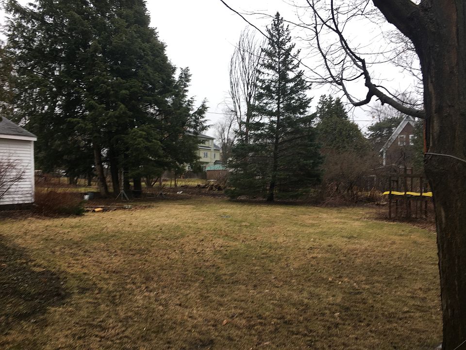1st image of 15 Garden St