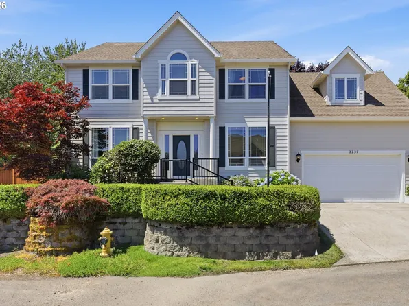 2237 NW Utah Ct, Camas, WA 98607