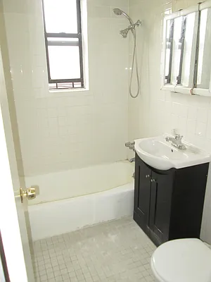 Sold by Fillmore | media 4