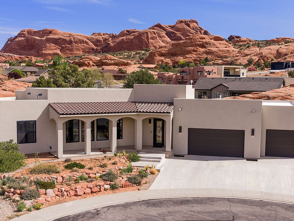 1st image of 2211 Camino Del Carnero