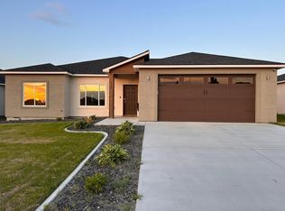 609 Caridad Ct, Pasco, WA 99301