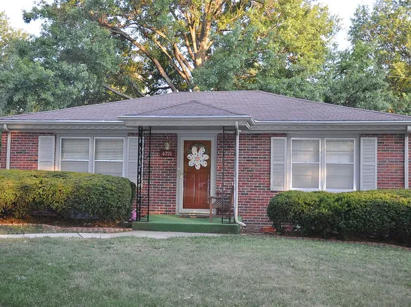 4721 Valley Rd, Lincoln, NE 68510