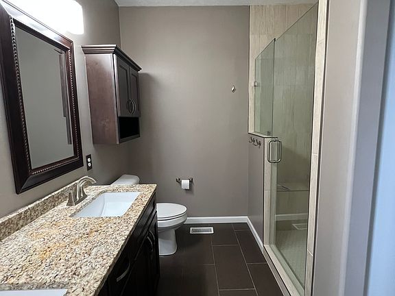 Master bathroom.