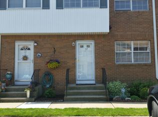 98-27 S Franklin Ave, Valley Stream, NY 11580