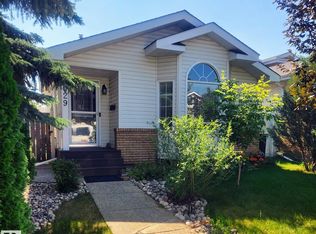8029 17a Ave NW, Edmonton, AB T6K4E1