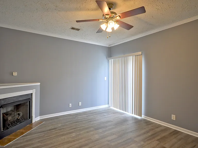 70 John Sevier Ave — Photo 19