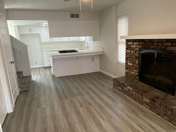3rd image of 2024 E Laura Avenue