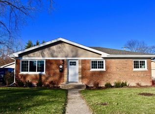 541 W Division St, Itasca, IL 60143