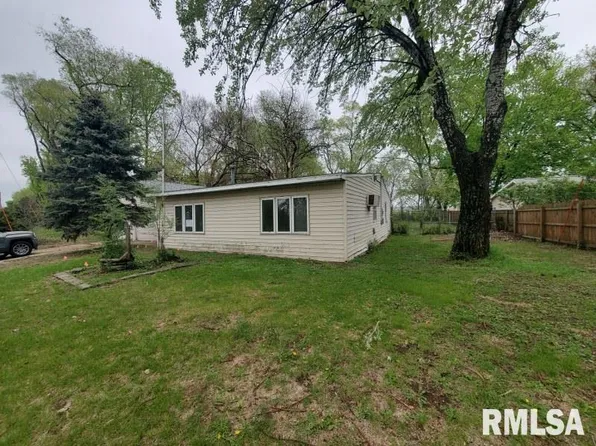 6277 Riverview Rd, Thomson, IL 61285