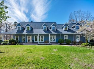3710 Waldenbrook Rd, Greensboro, NC 27407