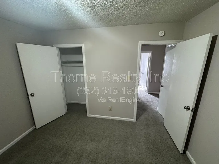 2257 Sherwood Ave — Photo 10