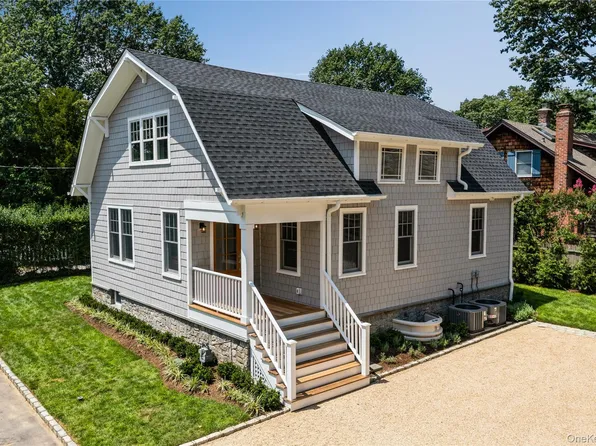 12 Brown Street, Sea Cliff, NY 11579