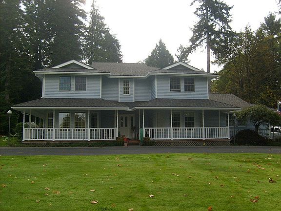 Wrap-around deck+railing