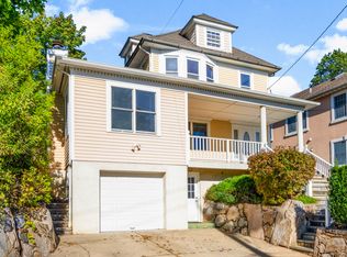 59 Oak St, Harrison, NY 10528