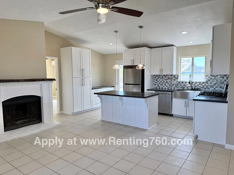 6772 Maude Adams Ave — Photo 5