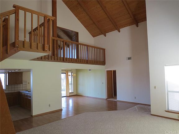 5th image of 41346 Lilley Mountain Dr