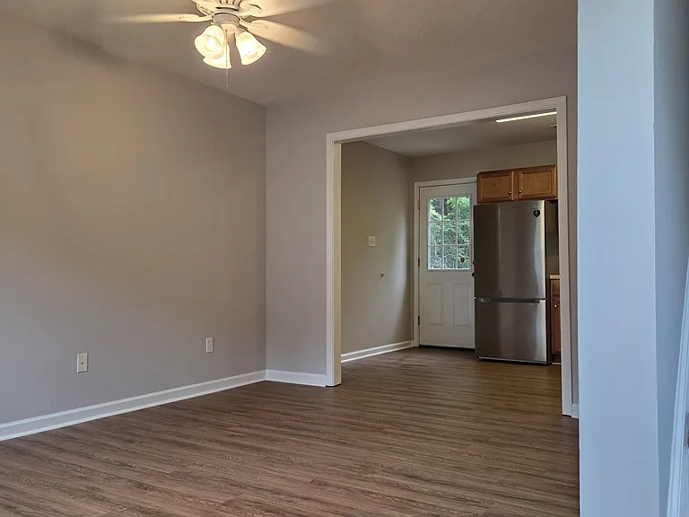 3929 Acorn Dr — Photo 3