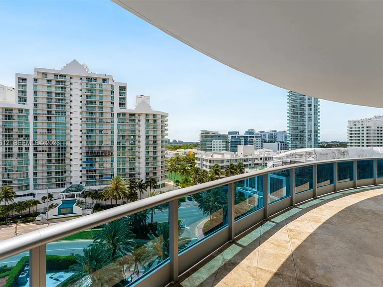 5959 Collins Ave #1001 — Photo 24