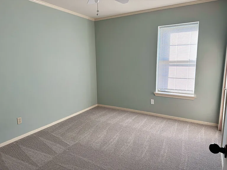 275 Kelso Rd — Photo 10