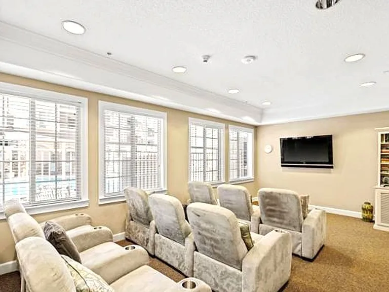 2750 Artesia Blvd #206 — Photo 27