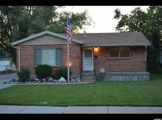 825 Chapel Dr, Bountiful, UT 84010