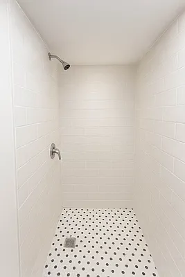 Rented by ONE NYC RE | media 8